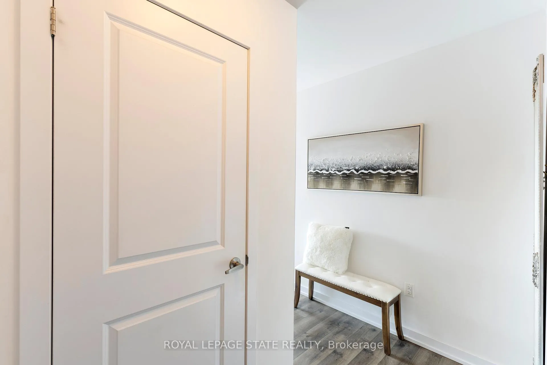 Photo 19 of Unit 521, 101 Shoreview Place, Hamilton, Stoney Creek — HOMEH