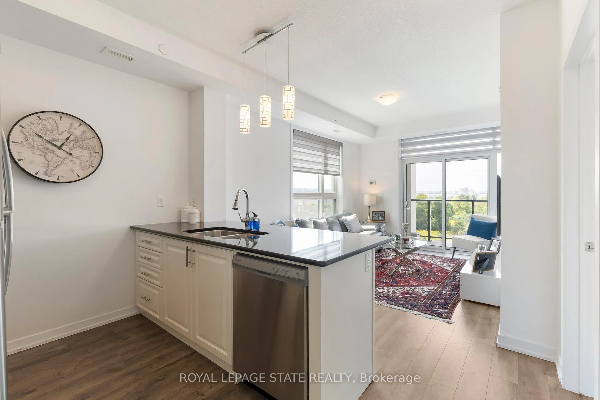 Photo 22 of Unit 521, 101 Shoreview Place, Hamilton, Stoney Creek — HOMEH