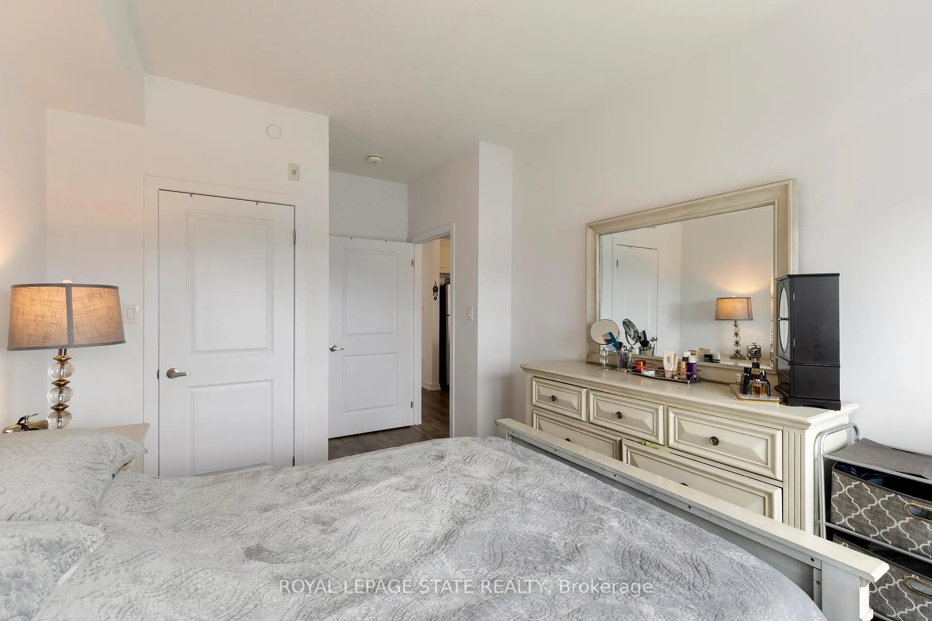 Photo 30 of Unit 521, 101 Shoreview Place, Hamilton, Stoney Creek — HOMEH