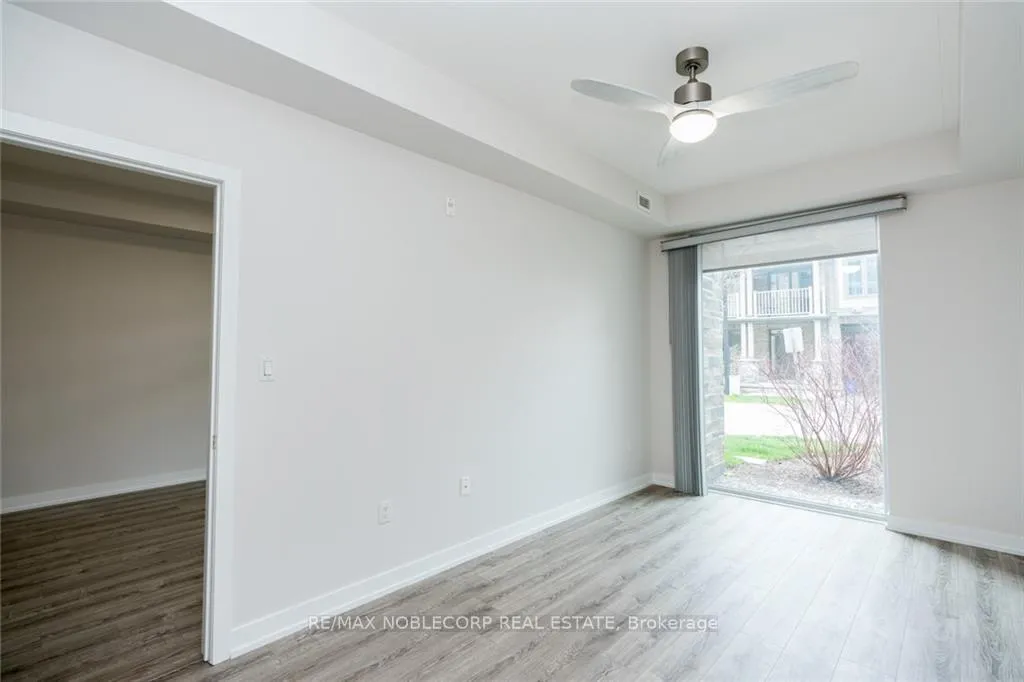 Photo 8 of Unit 116, 35 Southshore Crescent, Hamilton, Stoney Creek — HOMEH