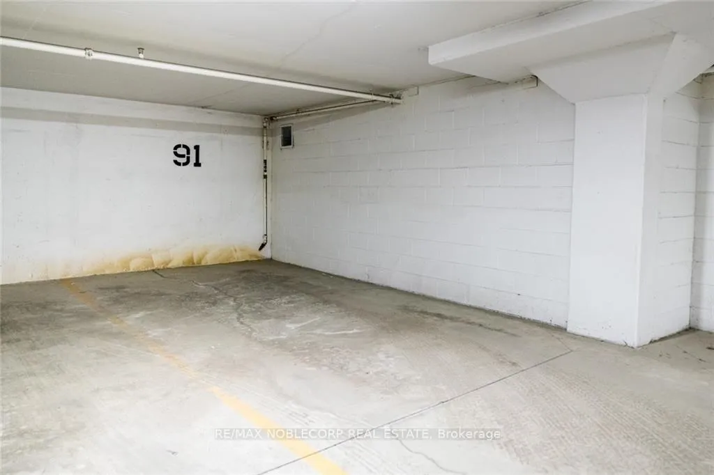 Photo 19 of Unit 116, 35 Southshore Crescent, Hamilton, Stoney Creek — HOMEH