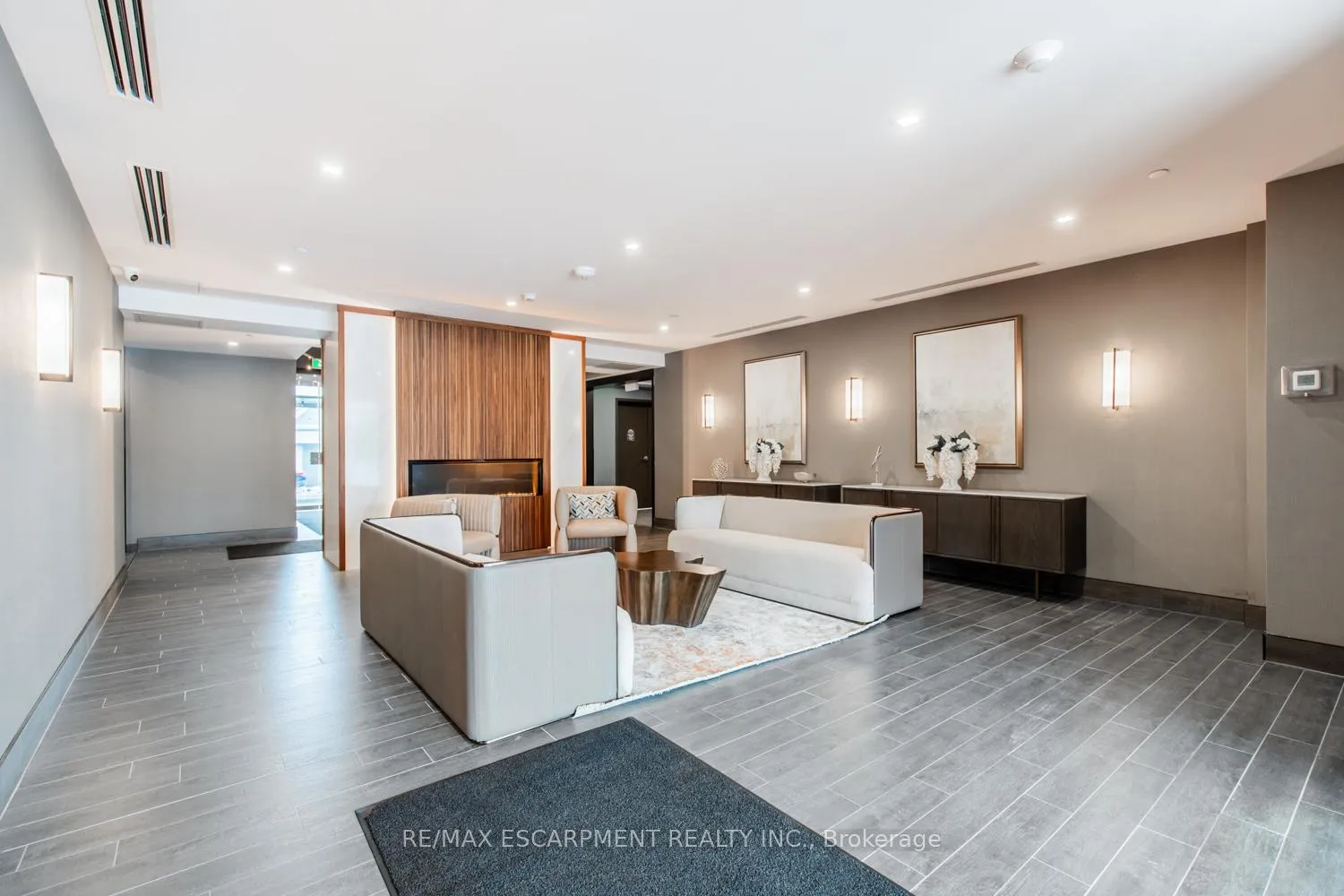 Photo 7 of Unit 427, 470 Dundas Street, Hamilton, Waterdown — HOMEH