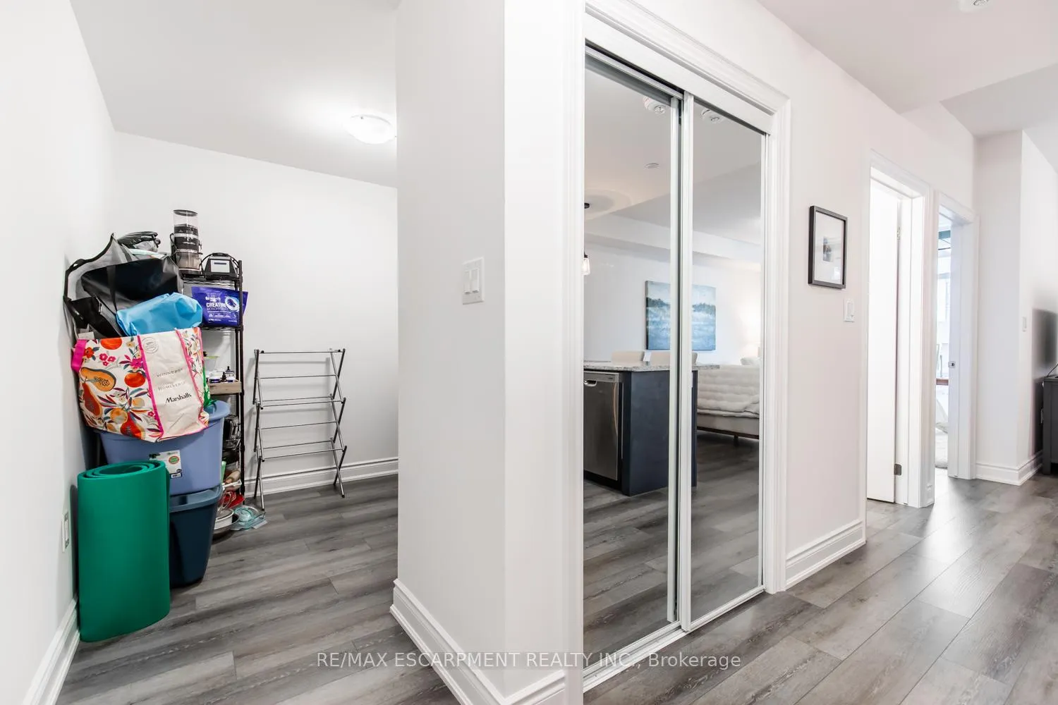 Photo 21 of Unit 427, 470 Dundas Street, Hamilton, Waterdown — HOMEH