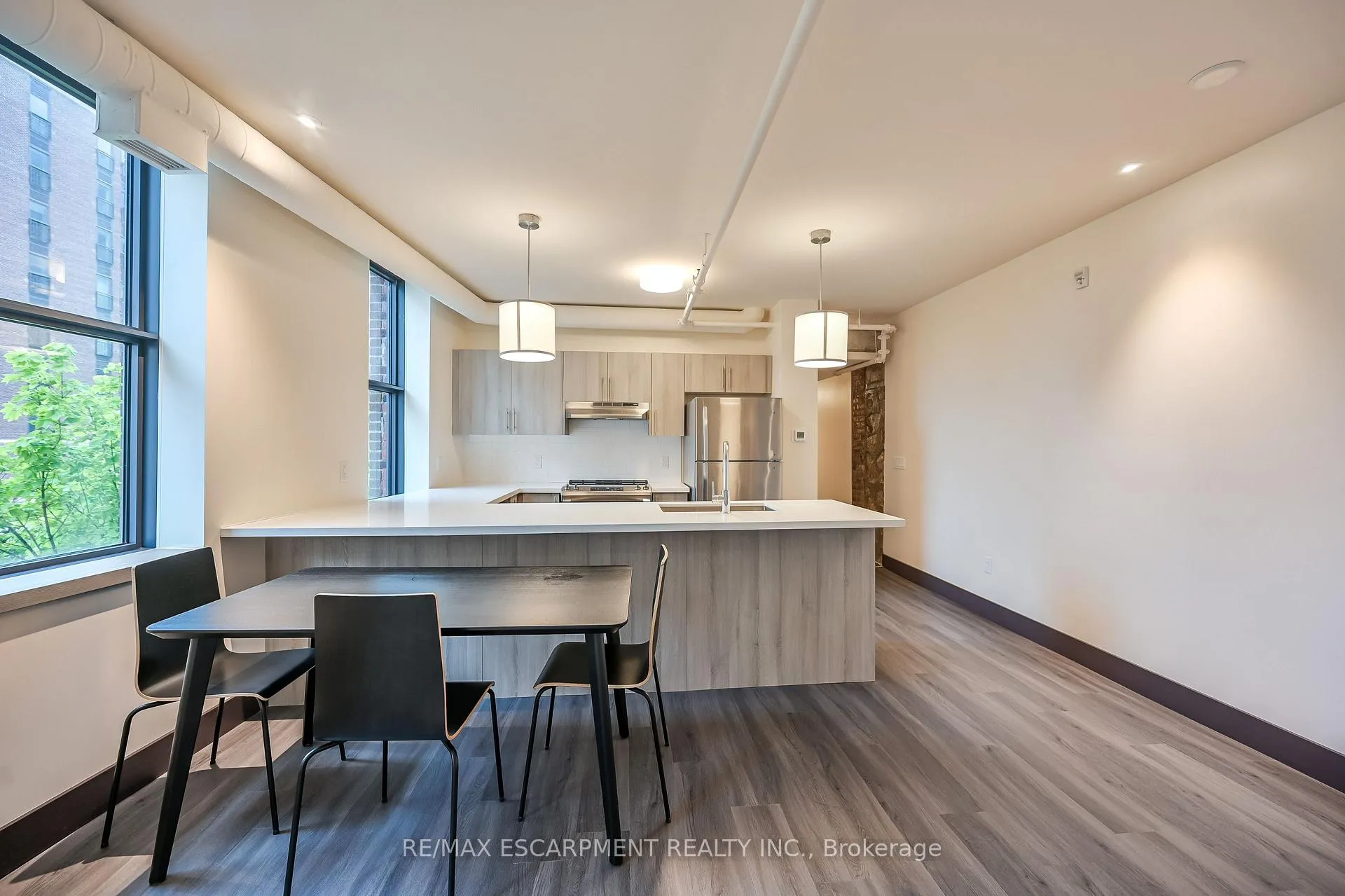 Photo 5 of Unit 401, 121 King Street E, Hamilton, Beasley — HOMEH