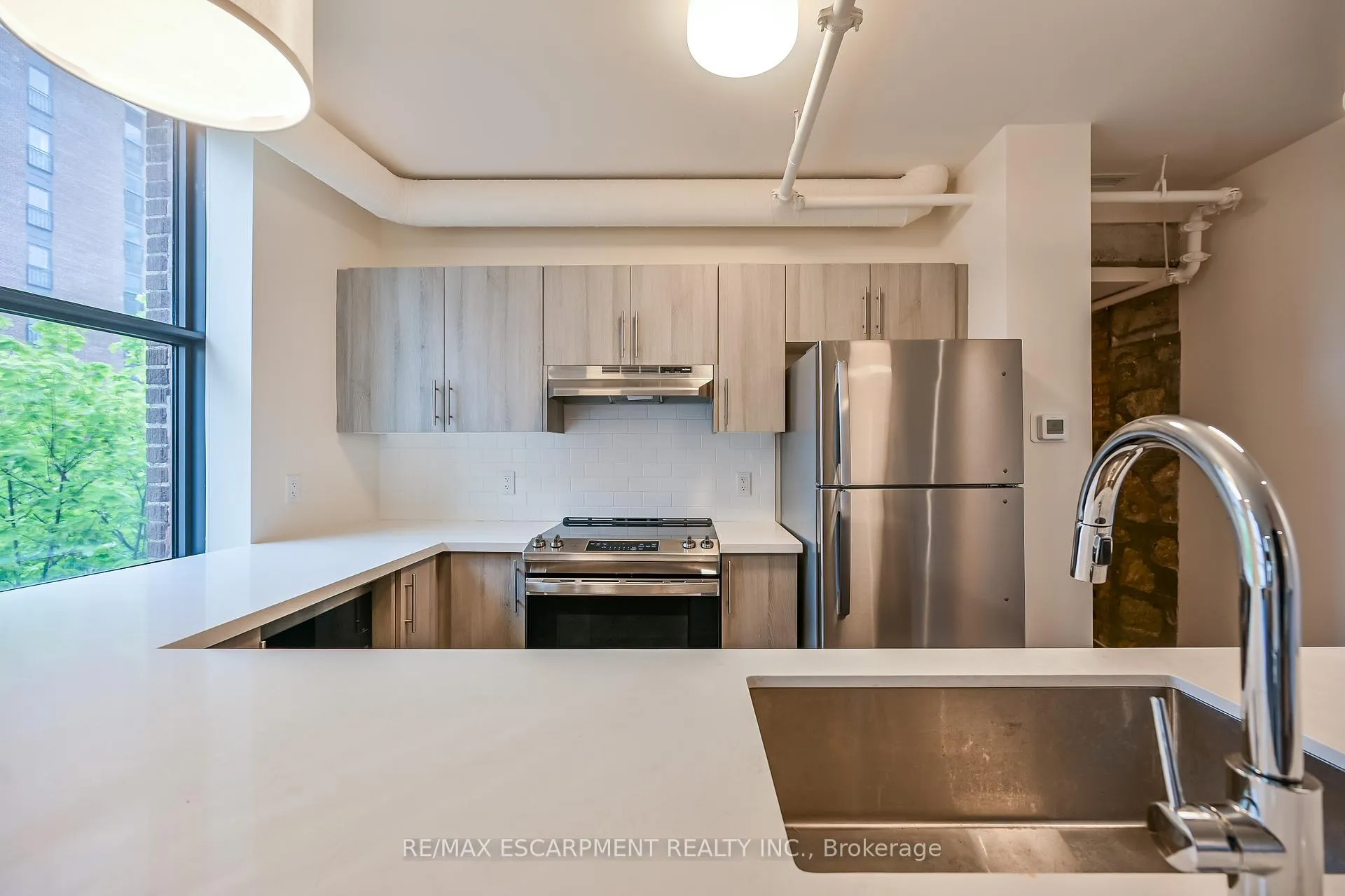 Photo 7 of Unit 401, 121 King Street E, Hamilton, Beasley — HOMEH