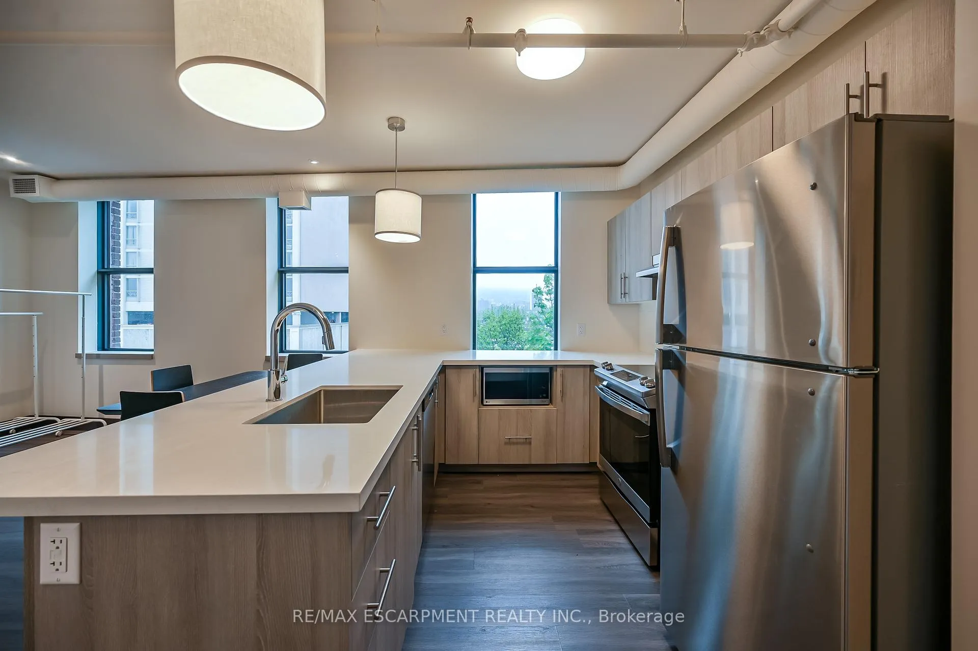 Photo 8 of Unit 401, 121 King Street E, Hamilton, Beasley — HOMEH