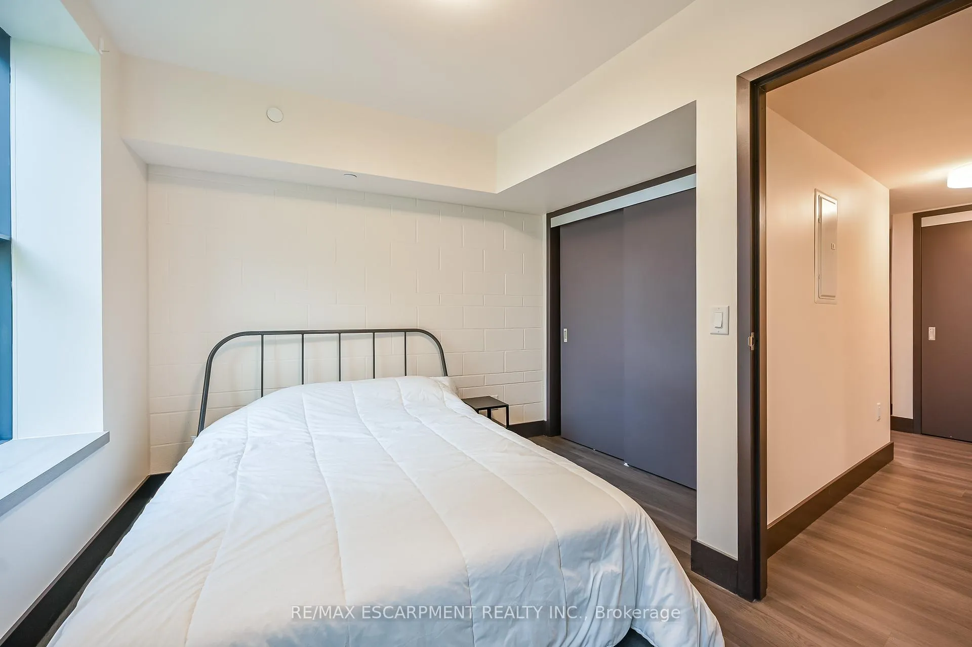 Photo 16 of Unit 401, 121 King Street E, Hamilton, Beasley — HOMEH