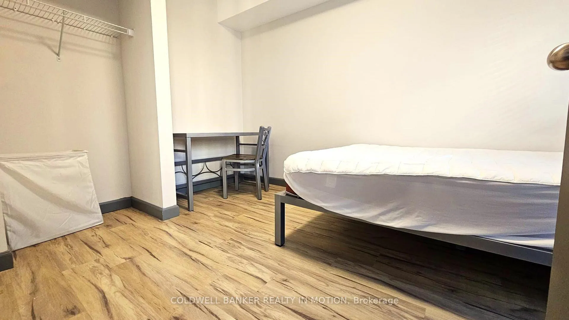 Photo 5 of Unit 2718, 258 B Sunview Street, Waterloo — HOMEH