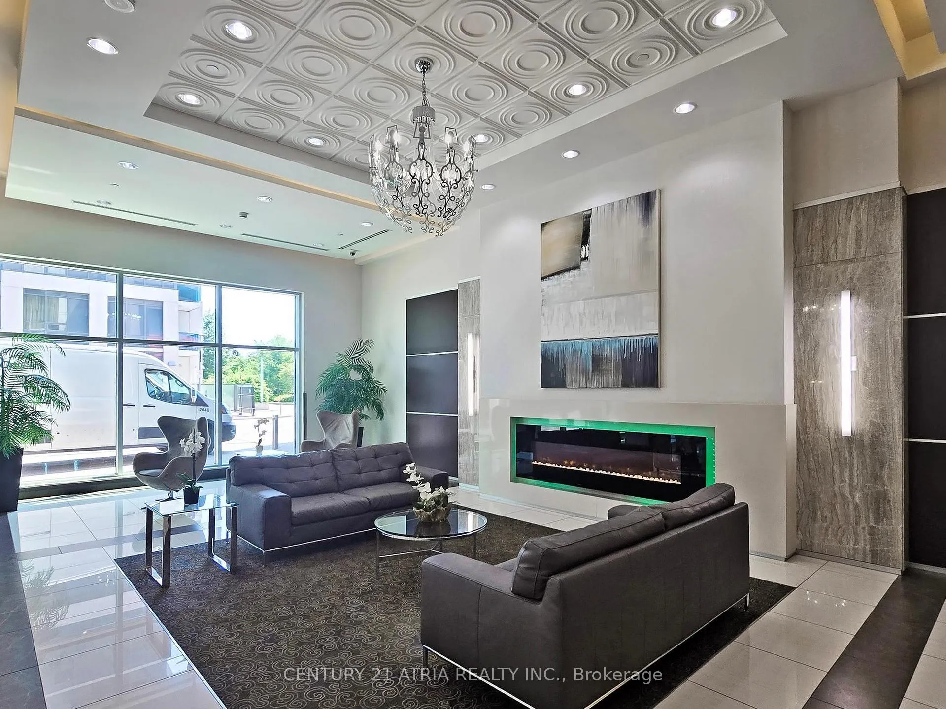 Photo 7 of Unit 1935, 7161 Yonge Street, Markham, Thornhill — HOMEH