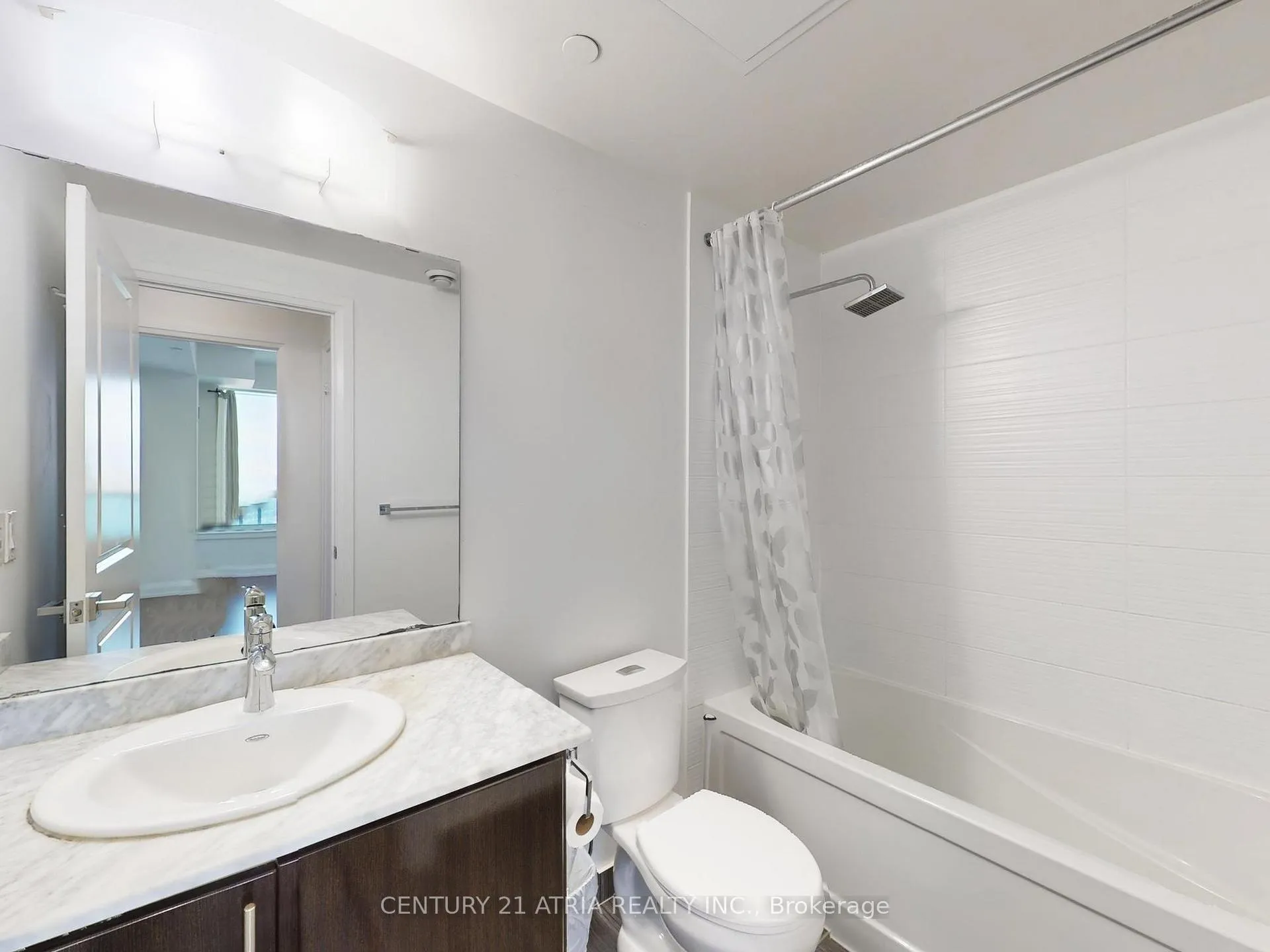 Photo 23 of Unit 1935, 7161 Yonge Street, Markham, Thornhill — HOMEH