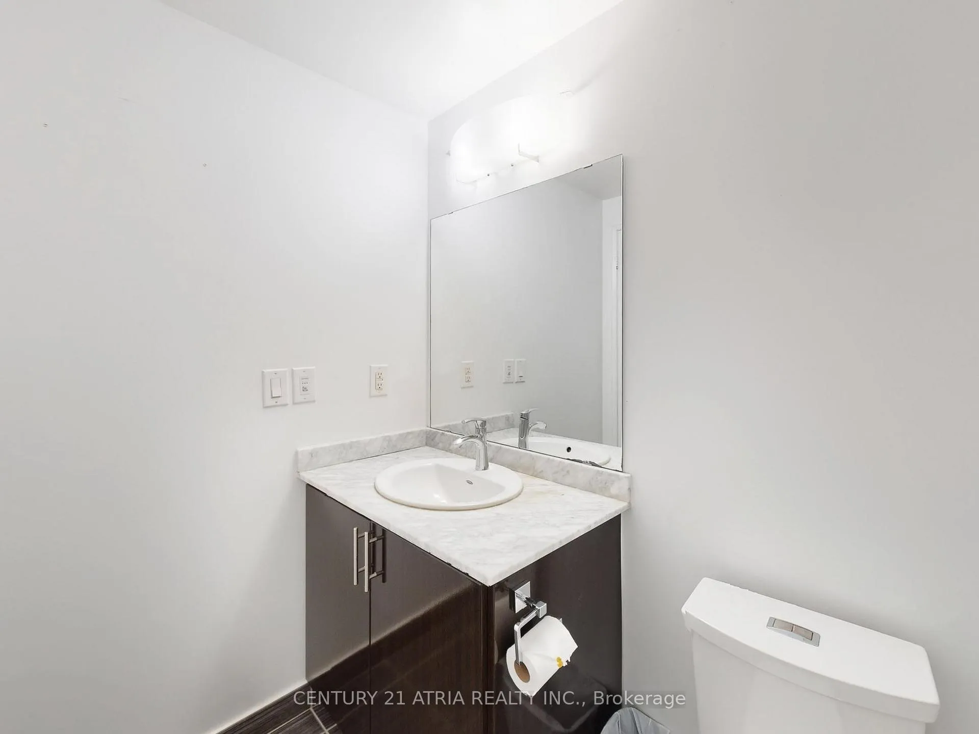 Photo 24 of Unit 1935, 7161 Yonge Street, Markham, Thornhill — HOMEH