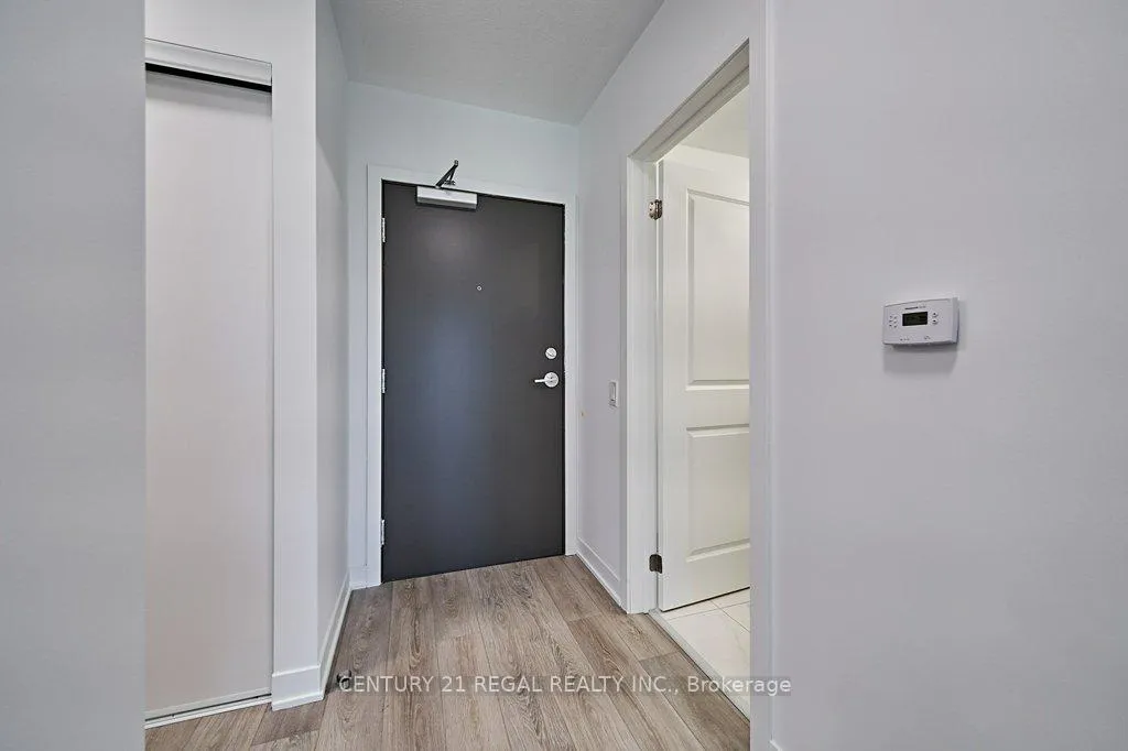 Photo 4 of Unit 219, 385 Arctic Red Drive, Oshawa, Windfields — HOMEH