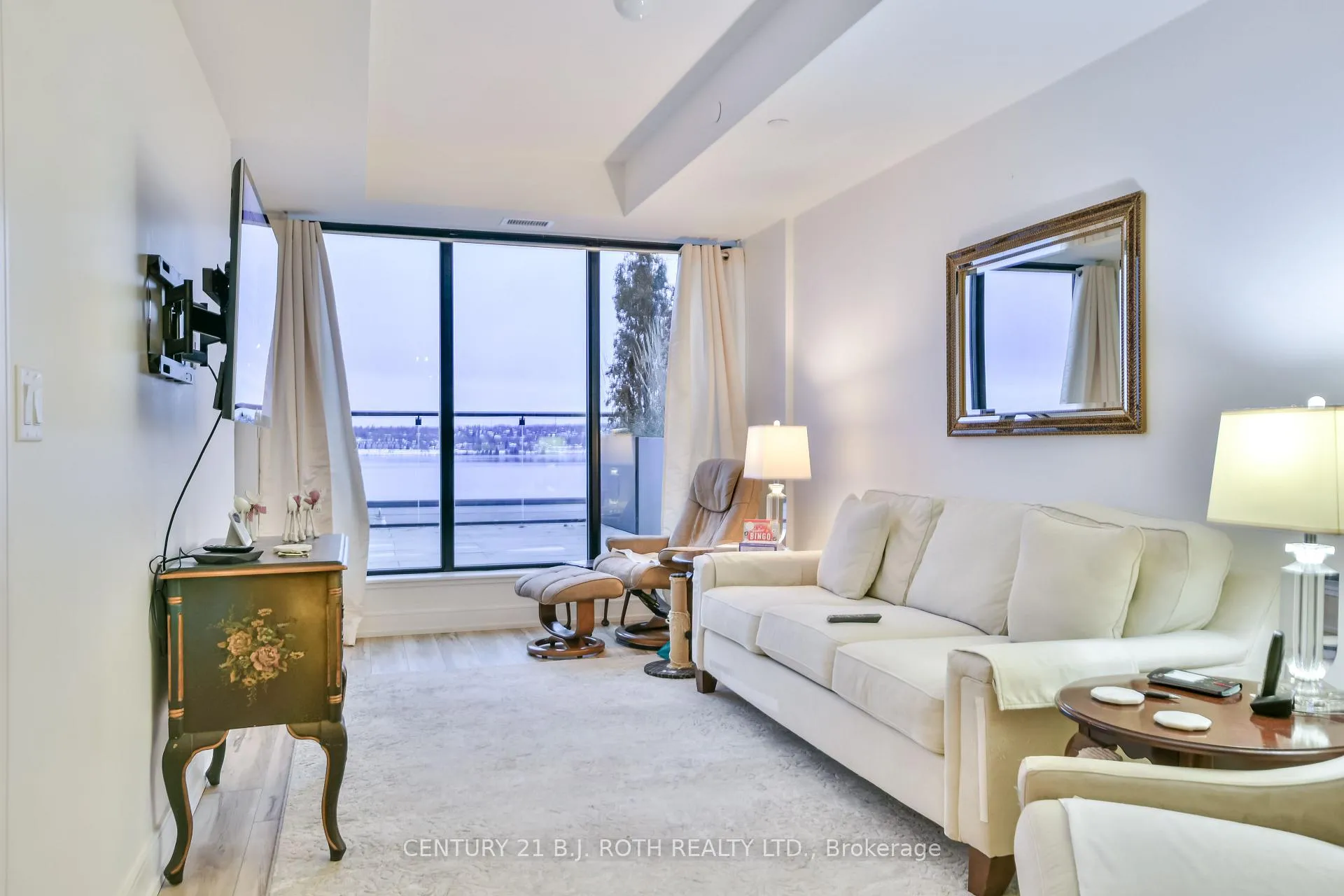 Photo 13 of Unit 409, 185 Dunlop Street E, Barrie, Lakeshore — HOMEH