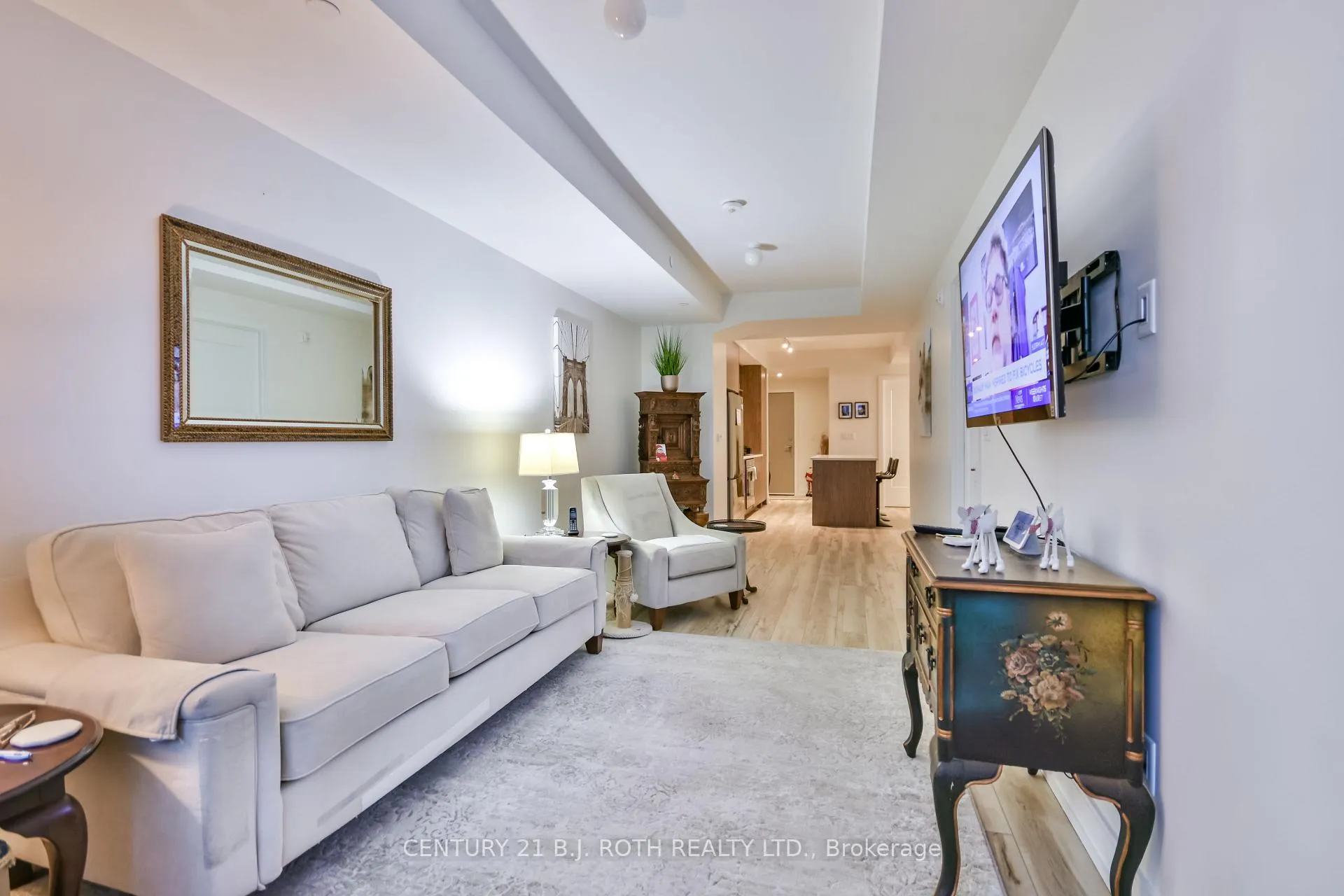 Photo 14 of Unit 409, 185 Dunlop Street E, Barrie, Lakeshore — HOMEH