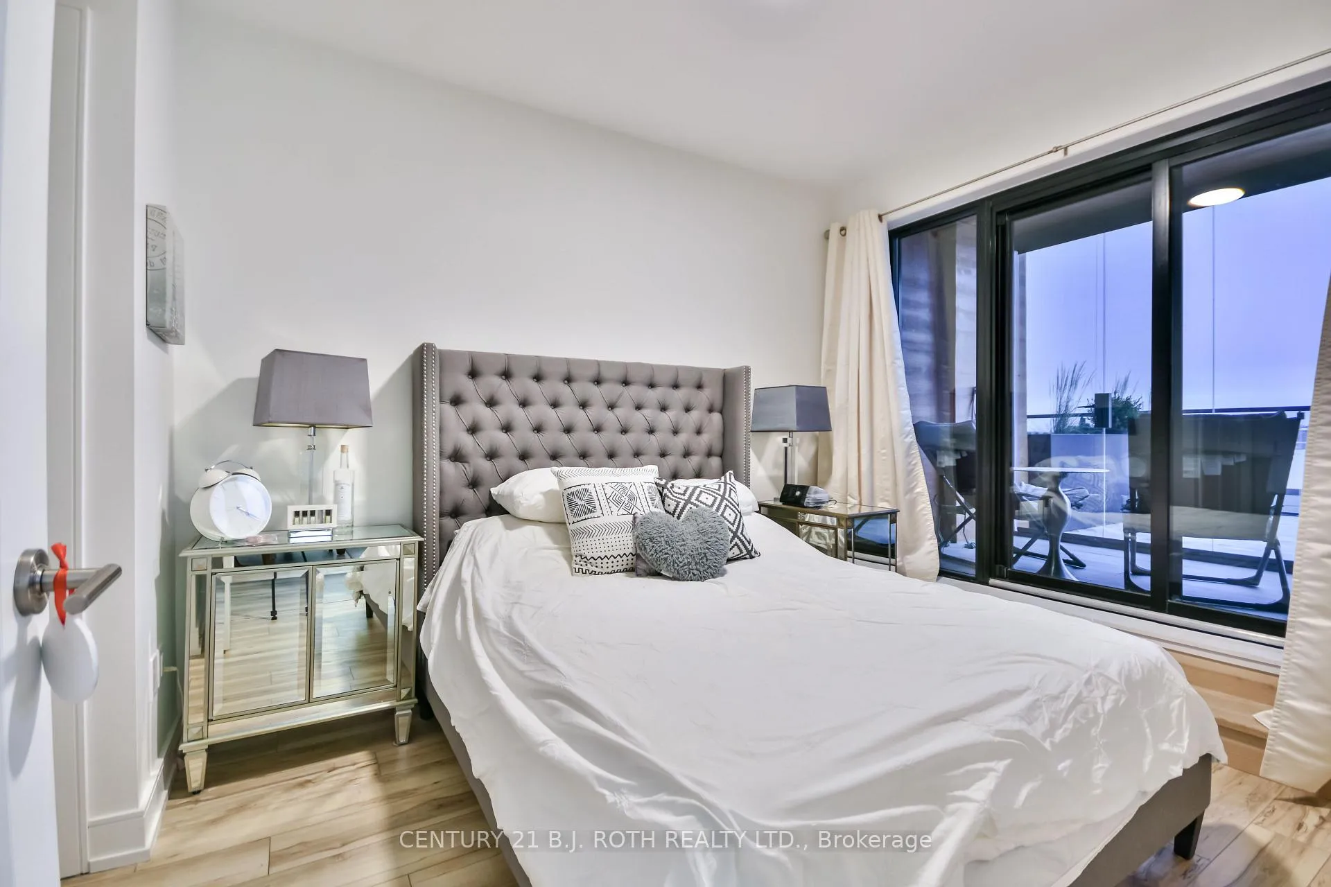 Photo 15 of Unit 409, 185 Dunlop Street E, Barrie, Lakeshore — HOMEH