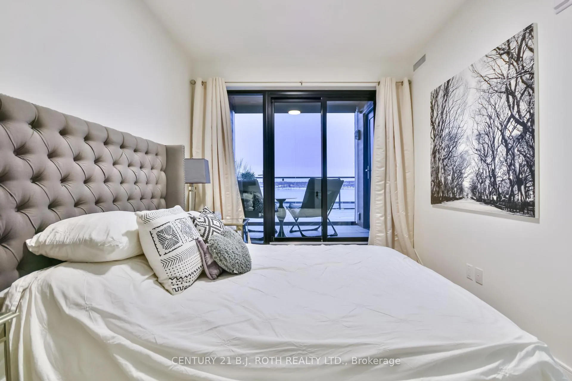 Photo 16 of Unit 409, 185 Dunlop Street E, Barrie, Lakeshore — HOMEH