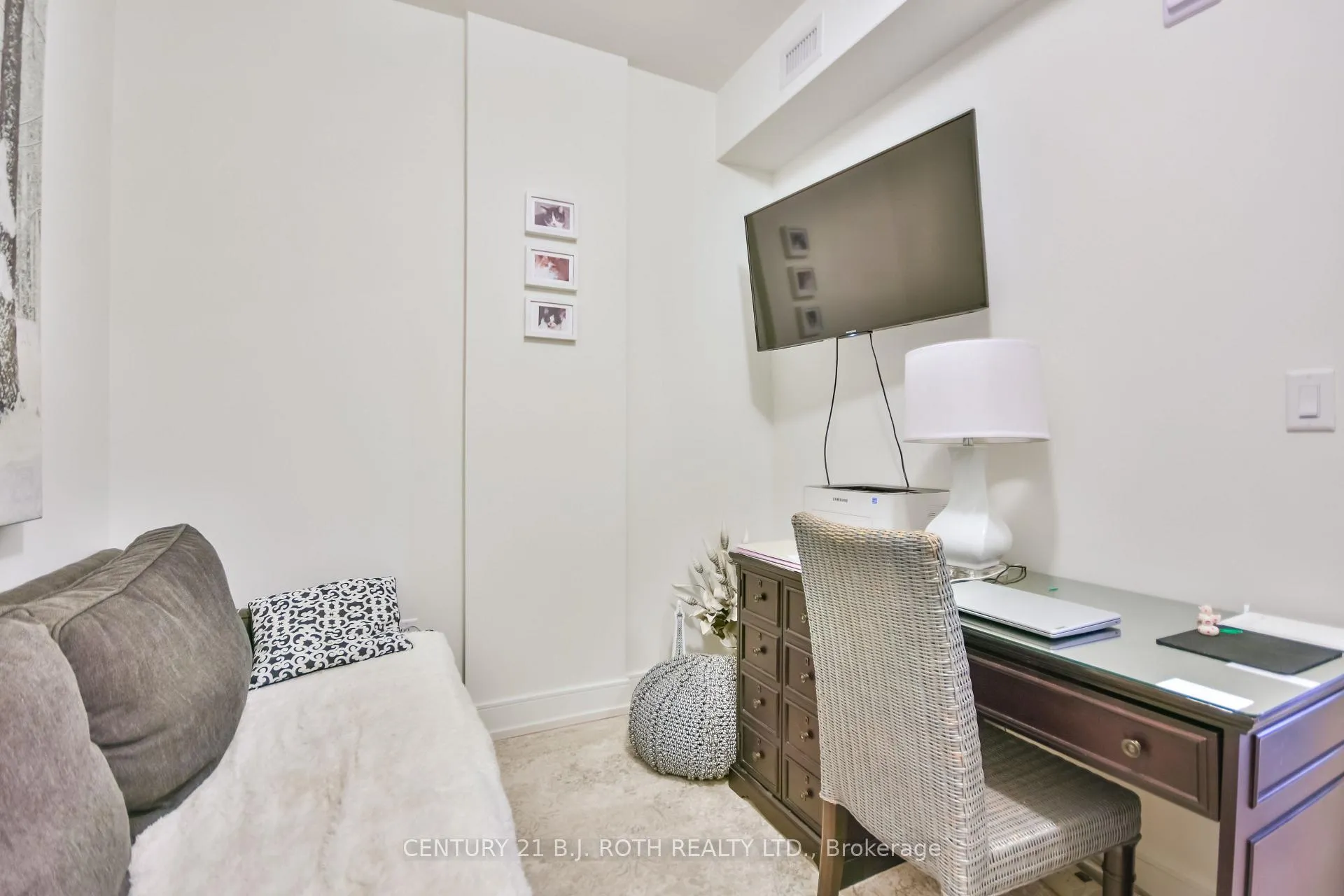 Photo 19 of Unit 409, 185 Dunlop Street E, Barrie, Lakeshore — HOMEH