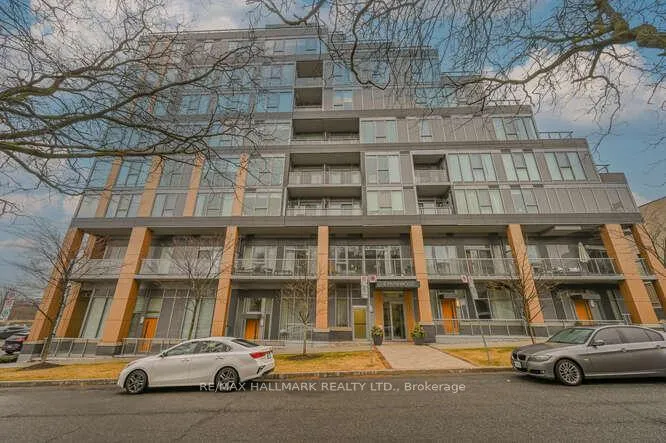 Front of Unit 611, 6 Parkwood Avenue