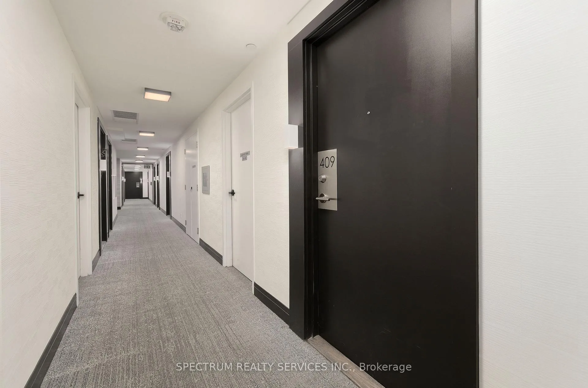 Photo 5 of Unit 409, 1630 Queen Street E, Toronto, The Beaches — HOMEH