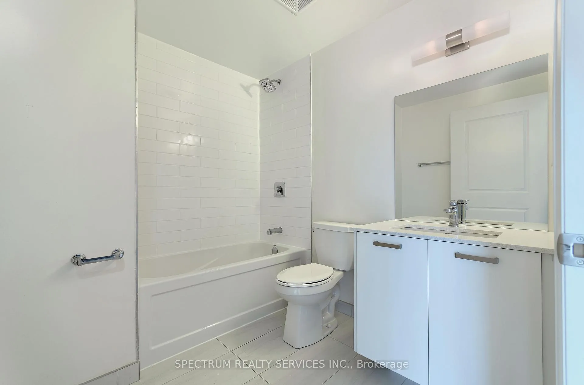 Photo 21 of Unit 409, 1630 Queen Street E, Toronto, The Beaches — HOMEH