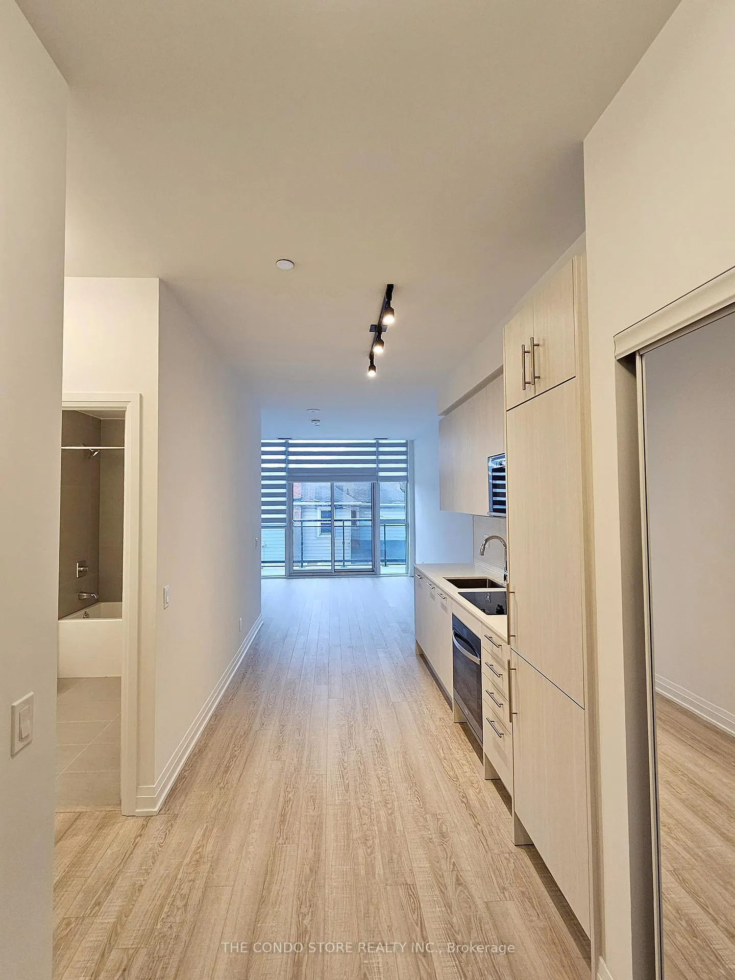 Photo 2 of Unit 214, 286 Main Street, Toronto, East End-Danforth — HOMEH
