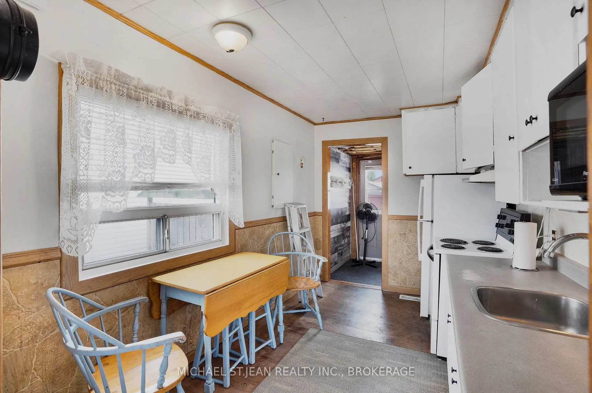 Photo 10 of 296 Julian Avenue, Hamilton, Normanhurst — HOMEH