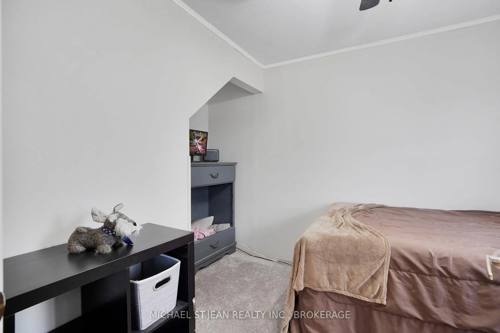 Photo 22 of 296 Julian Avenue, Hamilton, Normanhurst — HOMEH