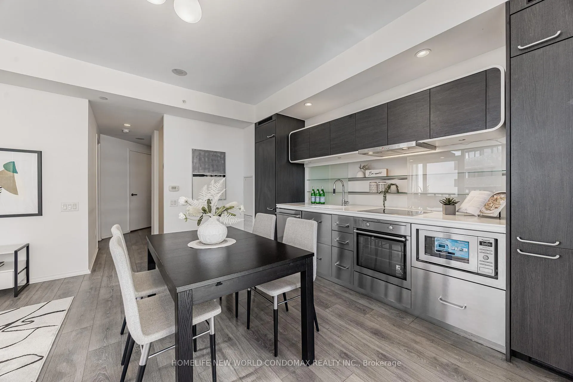 Photo 3 of Unit 5010, 45 Charles Street E, Toronto, Church-Yonge Corridor — HOMEH