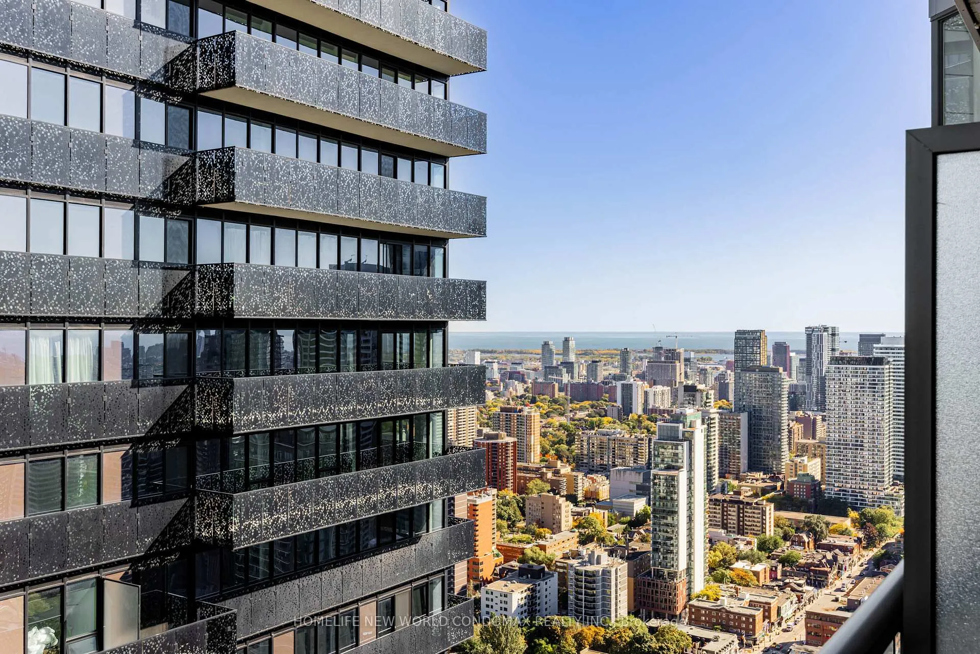 Photo 19 of Unit 5010, 45 Charles Street E, Toronto, Church-Yonge Corridor — HOMEH