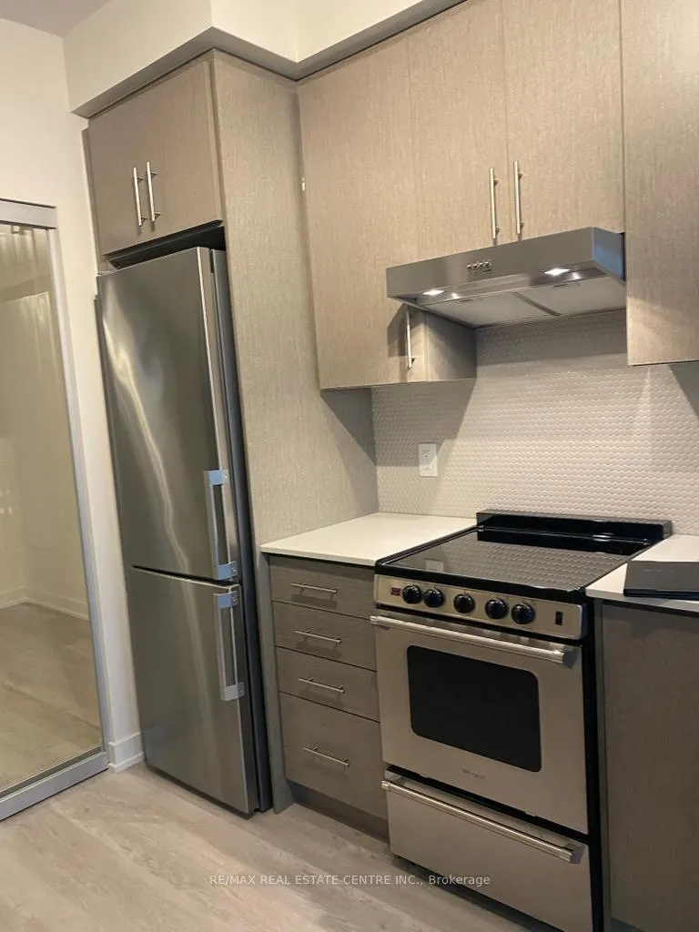 Photo 4 of Unit 501, 212 King William Street, Hamilton, Beasley — HOMEH