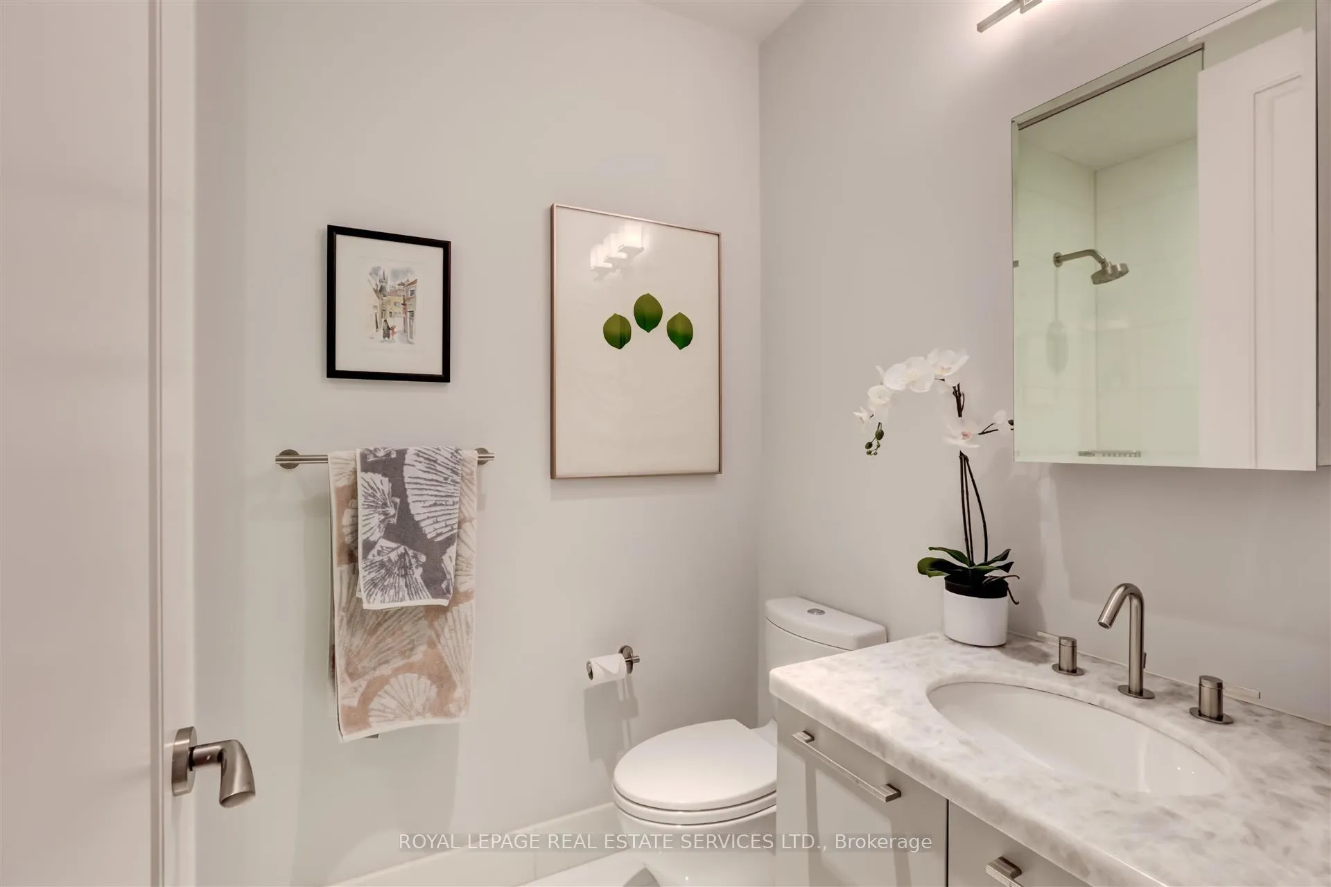 Photo 23 of Unit 902, 206 Bloor Street W, Toronto, The Annex — HOMEH