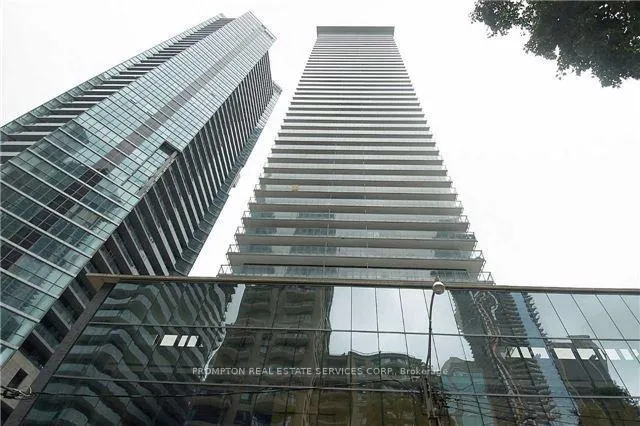 Front of Unit 2606, 33 Charles Street