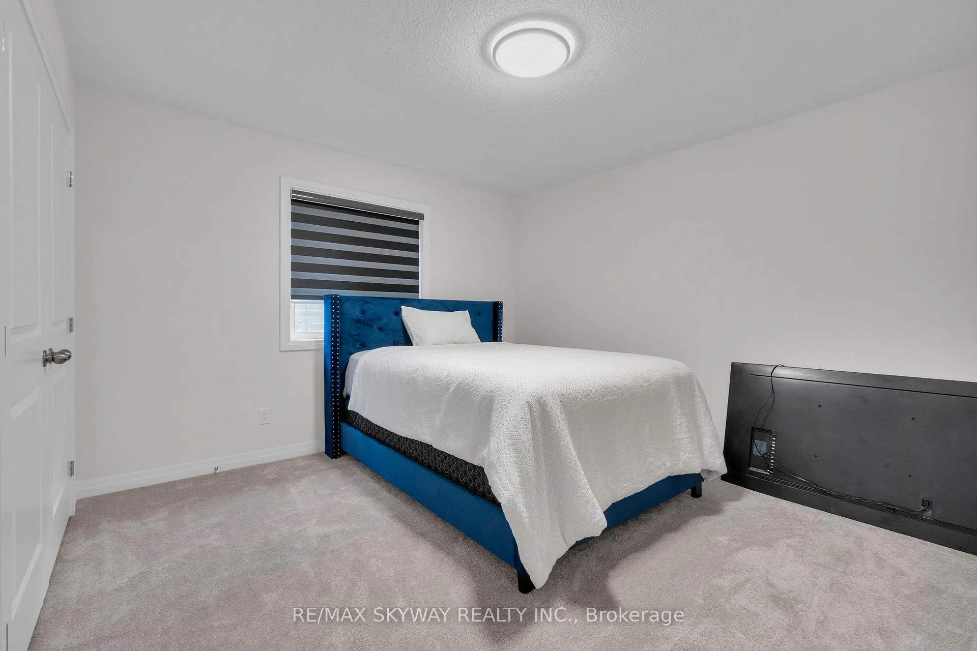 Photo 30 of Unit 18, 972 Stonecliffe Walk, Kitchener, Doon South — HOMEH
