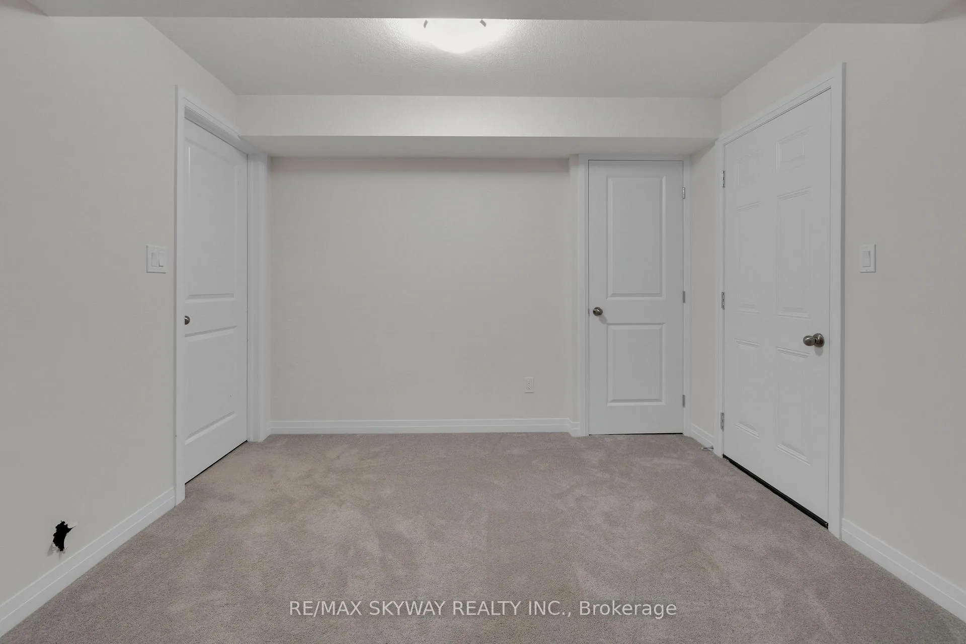 Photo 35 of Unit 18, 972 Stonecliffe Walk, Kitchener, Doon South — HOMEH