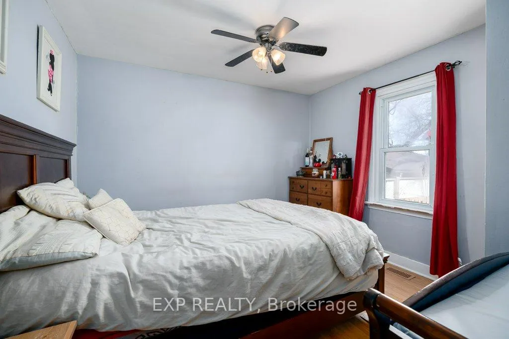 Photo 13 of 27 Valleyview Crescent, Belleville, Belleville Ward — HOMEH