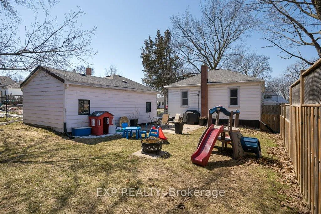 Photo 30 of 27 Valleyview Crescent, Belleville, Belleville Ward — HOMEH