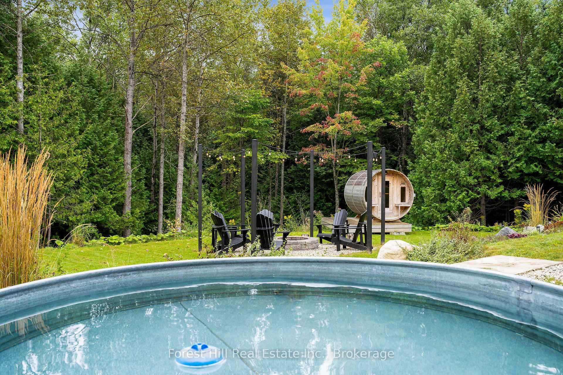 Photo 36 of 120 Confederation Drive, Chatsworth — HOMEH