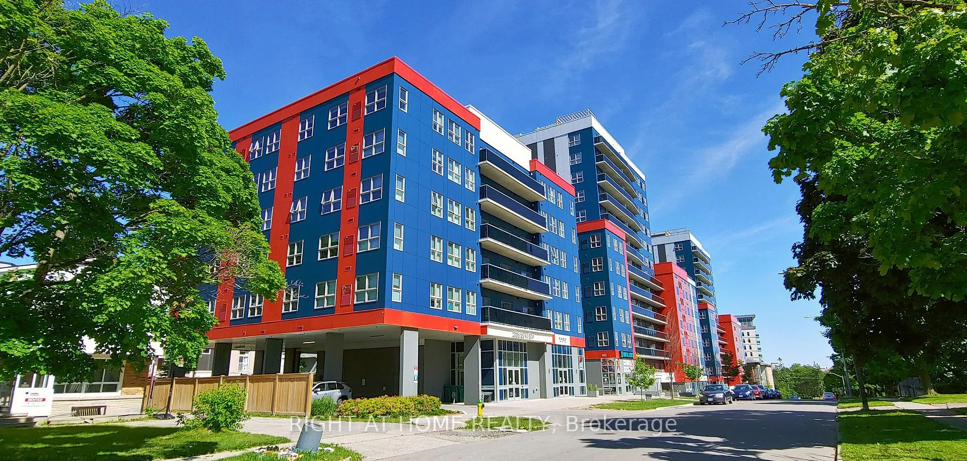Photo 2 of Unit 325, 258C Sunview Street, Waterloo — HOMEH