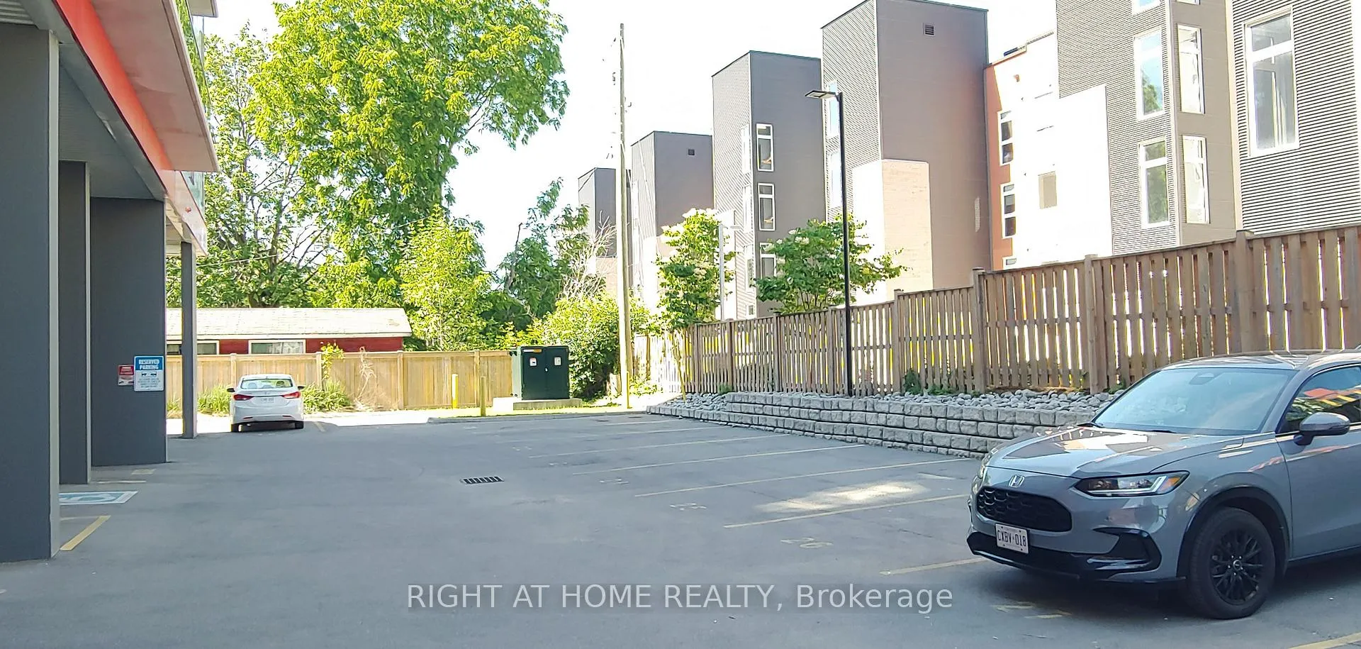 Photo 19 of Unit 325, 258C Sunview Street, Waterloo — HOMEH