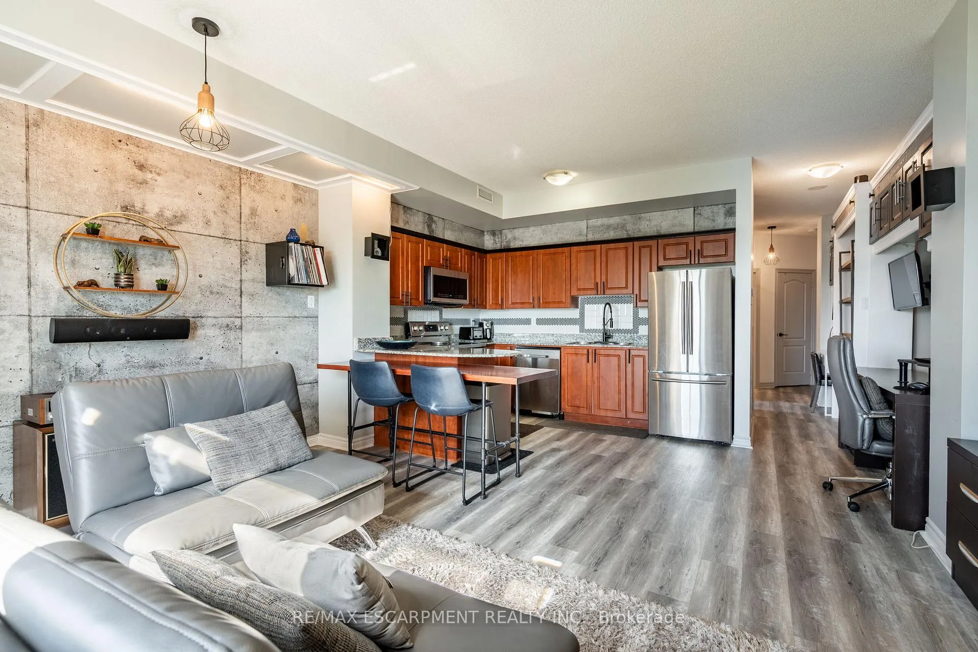 Photo 14 of Unit 612, 135 James Street S, Hamilton, Durand — HOMEH