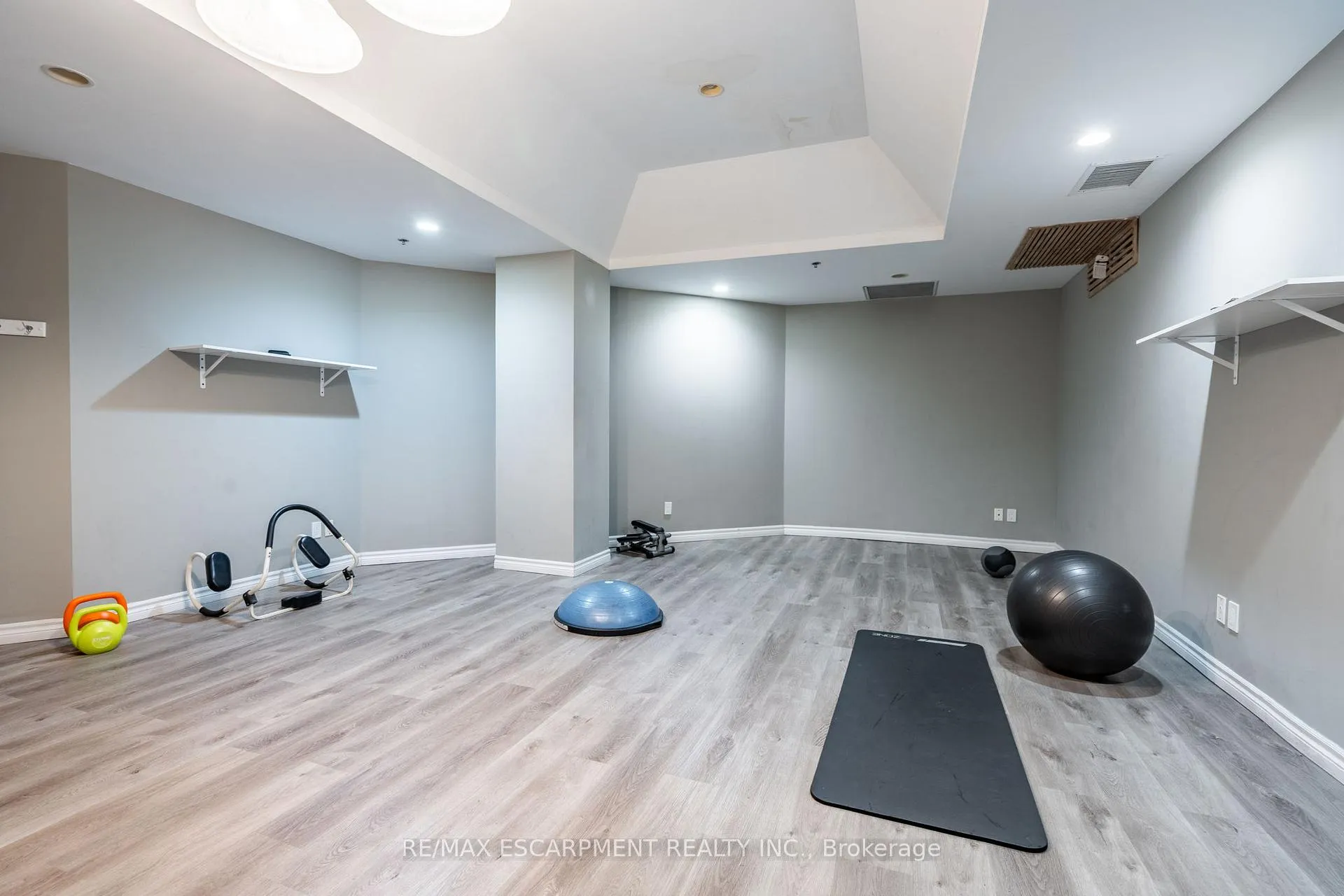 Photo 32 of Unit 612, 135 James Street S, Hamilton, Durand — HOMEH