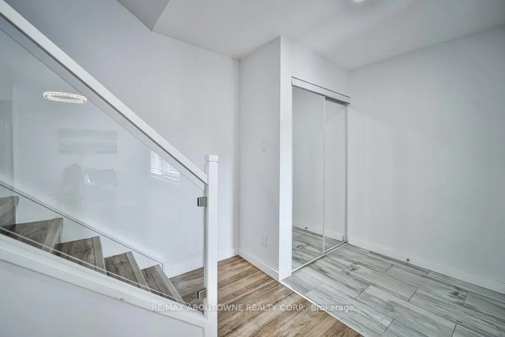 Photo 23 of Unit 4, 403 Keats Way, Waterloo — HOMEH