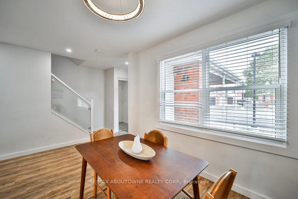 Photo 25 of Unit 4, 403 Keats Way, Waterloo — HOMEH
