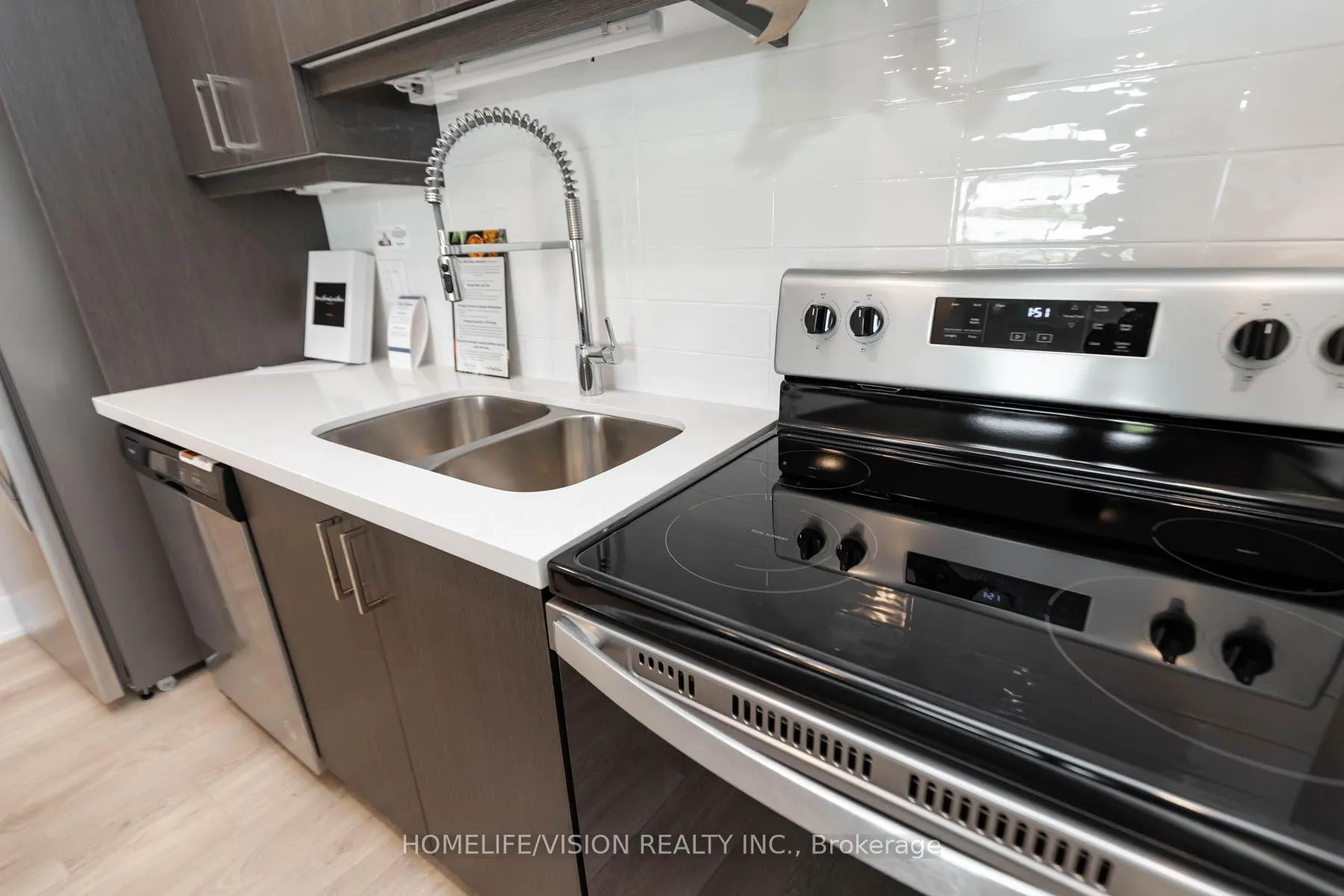 Photo 9 of Unit 312, 1 Chef Lane, Barrie, Rural Barrie Southeast — HOMEH