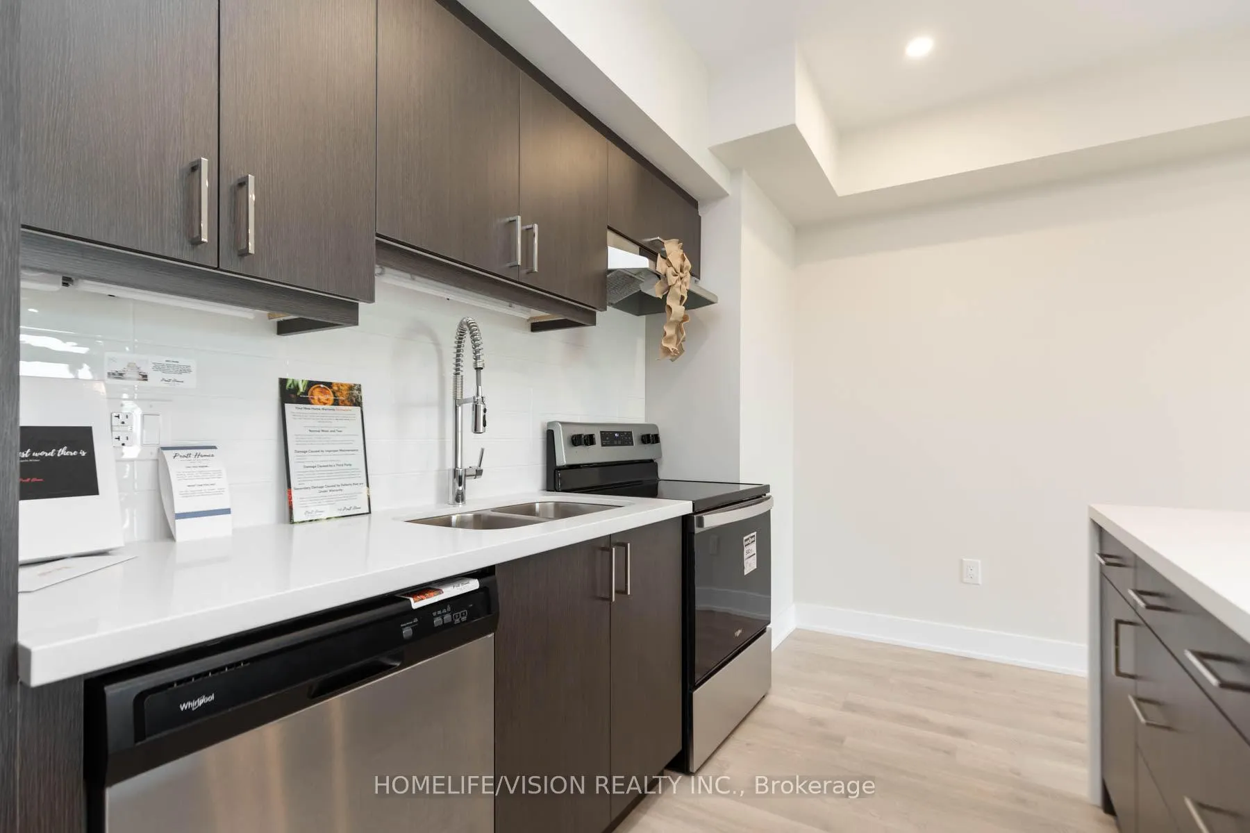 Photo 10 of Unit 312, 1 Chef Lane, Barrie, Rural Barrie Southeast — HOMEH