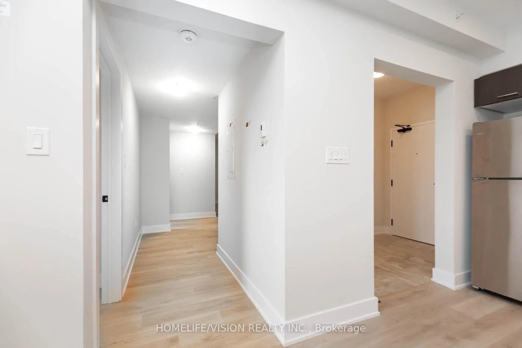 Photo 13 of Unit 312, 1 Chef Lane, Barrie, Rural Barrie Southeast — HOMEH