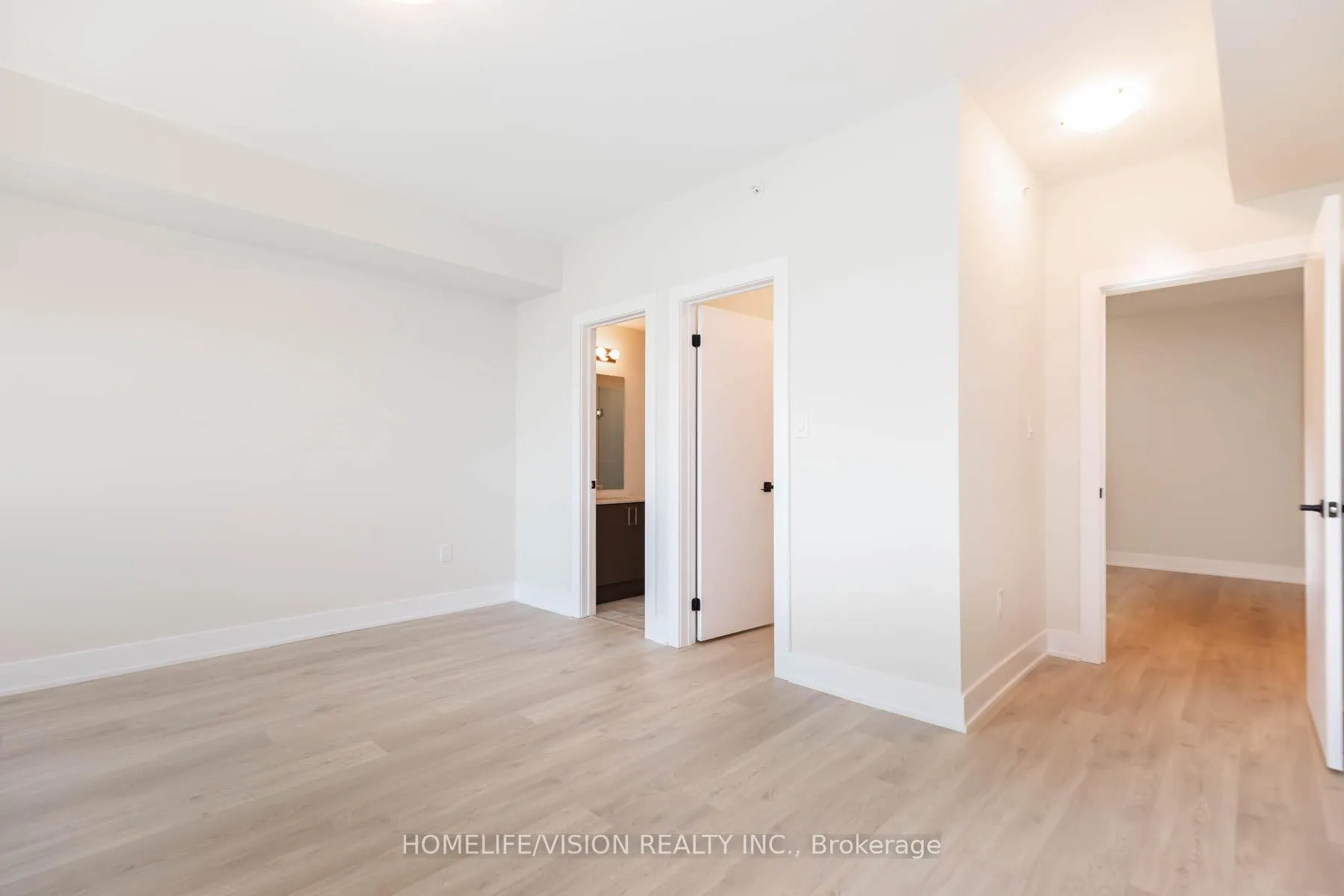 Photo 15 of Unit 312, 1 Chef Lane, Barrie, Rural Barrie Southeast — HOMEH