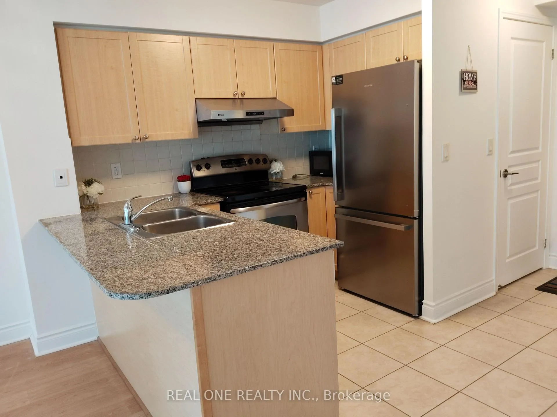 Photo 5 of Unit 703, 75 South Town Centre Boulevard, Markham, Unionville — HOMEH