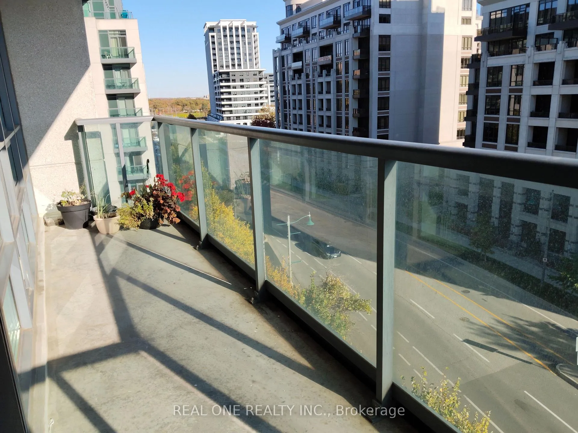 Photo 13 of Unit 703, 75 South Town Centre Boulevard, Markham, Unionville — HOMEH