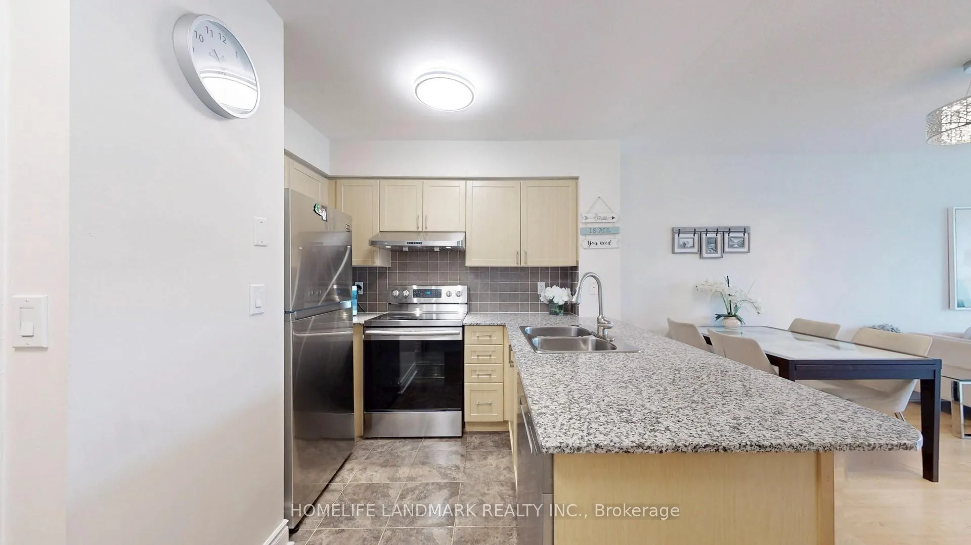 Photo 19 of Unit 918, 55 South Town Centre Boulevard, Markham, Unionville — HOMEH